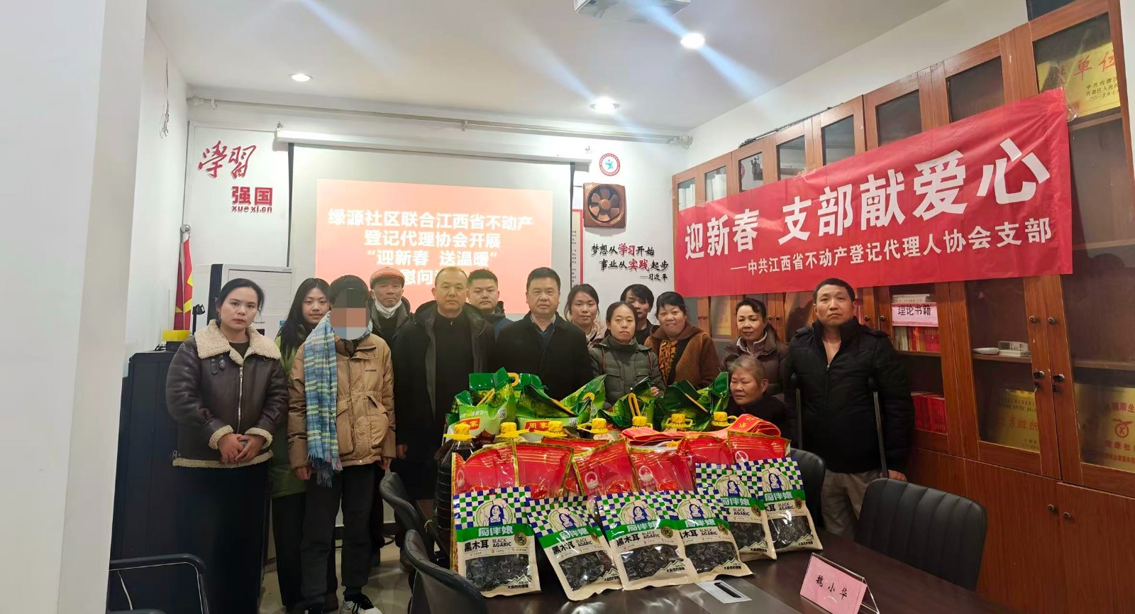 2021410633290747904.jpg 6d18cd33ee119e8cf606d38f8558645b.jpg